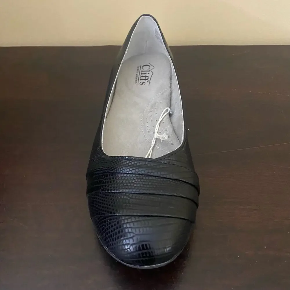 CLIFFS BY WHITE MOUNTAIN Women's‎ Clara Ballet Flat